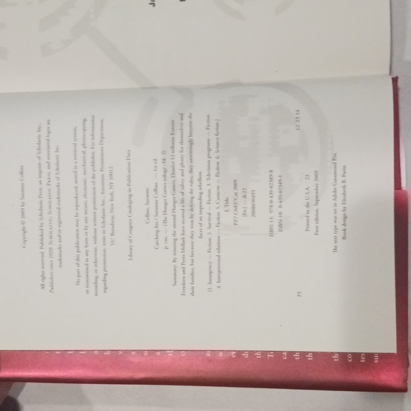 1st Edition Suzanne Collins Catching Fire Hardcover Book - Picture 3 of 9